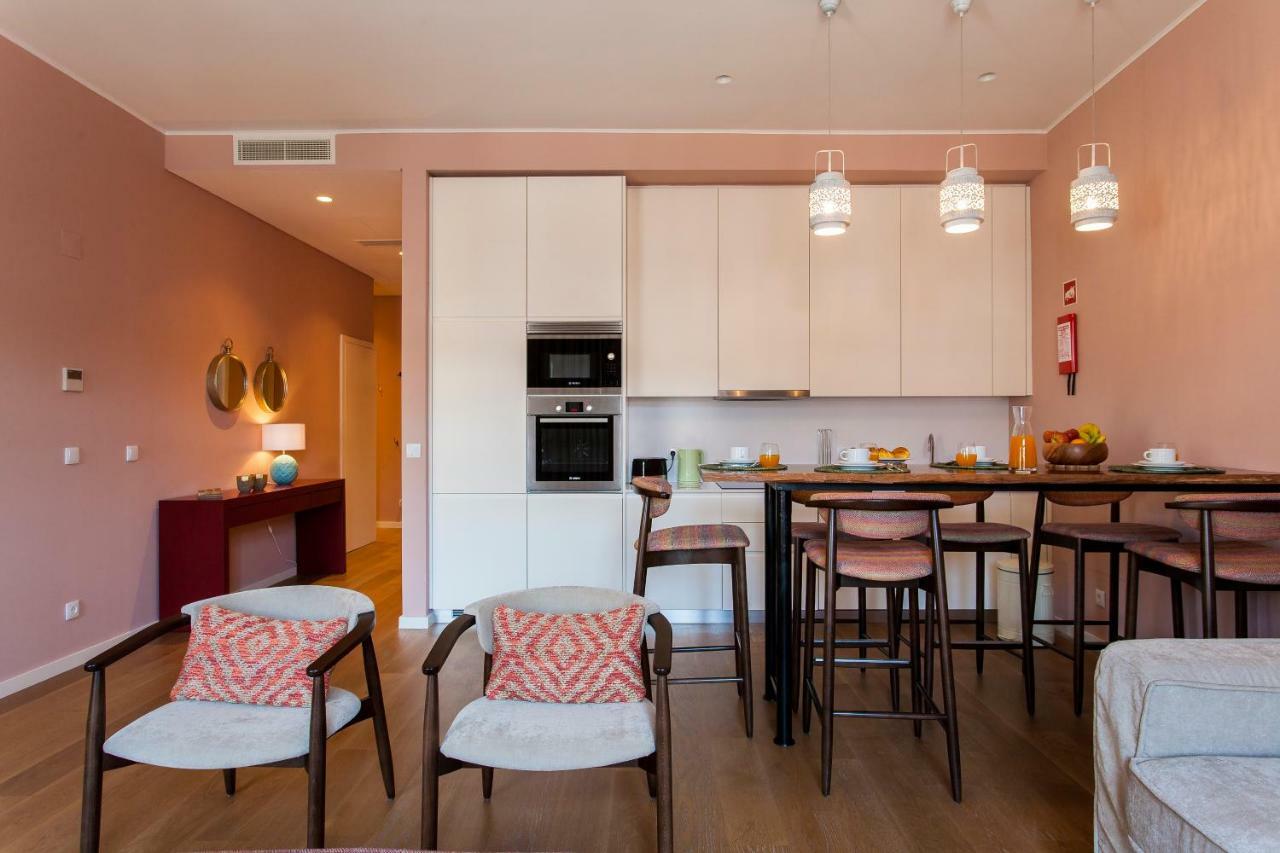 Joivy Sublime 2Br Apt On Restauradores Square Nearby Rossio Station リスボン エクステリア 写真
